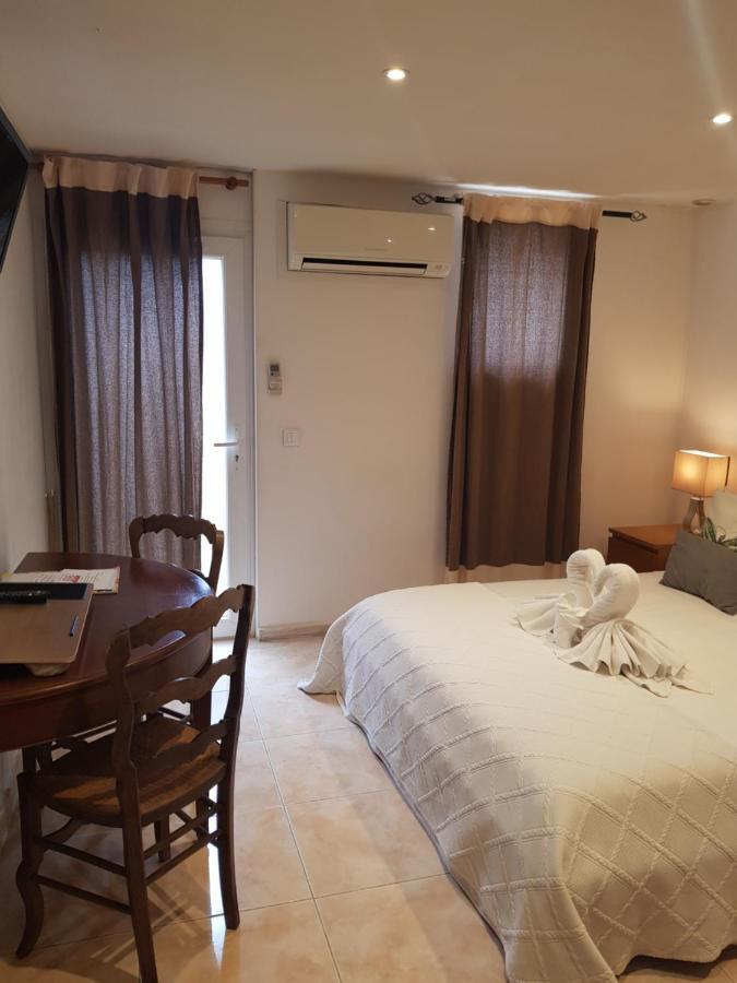 Hotel Villa Maya Gassin Zewnętrze zdjęcie